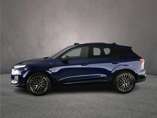 Audi Q3 1.5 200kW e-hybrid S edition | Adaptieve demping | Trekhaak | Pano | Tech pro | Full-led | Keyless |