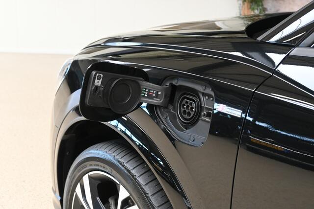 Audi Q3 45 TFSIe 245pk S edition | 360° Camera | Elek. klep | Trekhaak | 100% (Dealer) onderhouden label