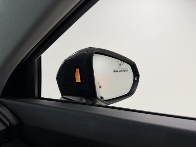 Audi Q3 Sportback 45 TFSI e S Edition | Panoramadak | 360 Camera | Nanogrey |