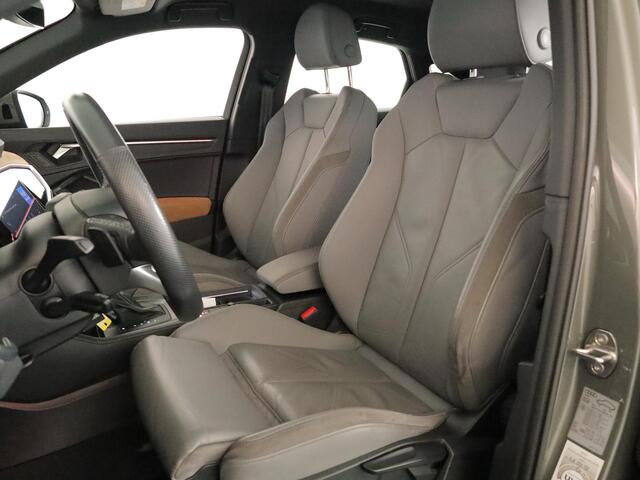 Audi Q3 Sportback 45 TFSI e S Edition 245PK PHEV | S-line in & exterieur | Ambient + | Achteruitrijcamera | Afgevlakt stuur | Stoelverwarming |