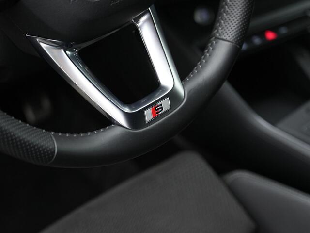 Audi Q3 40 TFSI 190 pk S-tronic Quattro S-Line Pro Line S / S-Line | Elektr. verstelbare stoelen | 360 Camera