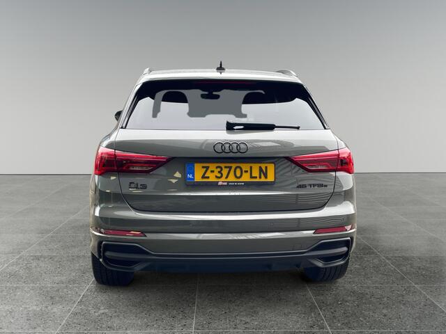 Audi Q3 45 245pk TFSI e S edition MMI navigatie plus | Adaptive cruise control | Optiekpakket zwart plus