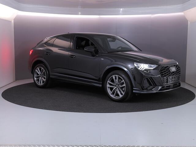 Audi Q3 Sportback 45 TFSI e S Edition 245 pk S-tronic | Navigatie | Parkeersensoren | Achteruitrijcamera | Matrix LED koplampen | Stoelverwarming | S-Line |