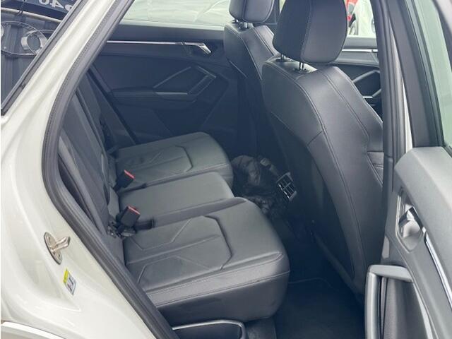 Audi Q3 Sportback 35 TFSI S Edition S line apple carplay panoramadak