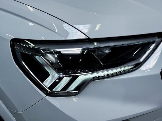 Audi Q3 Sportback 45 TFSI e 3xS-Line SONOS|Memory|Sfeerlicht|Trekhaak|Panorama|Full Option!