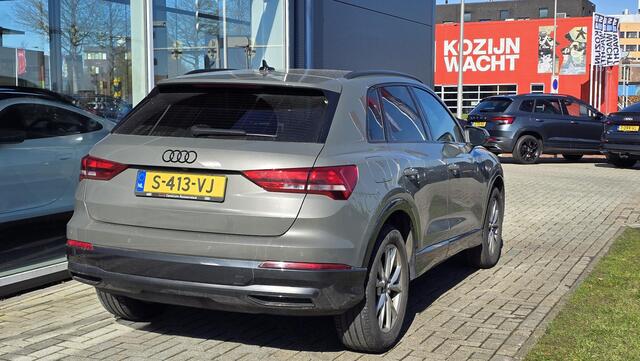 Audi Q3 35 TFSI S edition Automaat | Camera | Carplay | Navigatie | PDC | Leder | Stoelverwarming | Keyless | Cruise