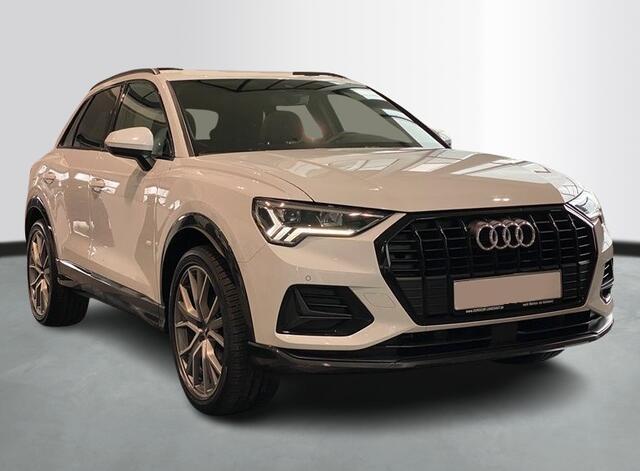 Audi Q3 45 TFSI eHybrid 245pk PHEV S Line int. / 20 inch / Adaptive Cruise / Camera / Wordt Verwacht