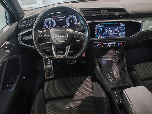 Audi Q3 45 TFSI eHybrid 245pk PHEV S Line int. / 20 inch / Adaptive Cruise / Camera / Wordt Verwacht