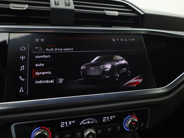 Audi Q3 Sportback 45 TFSIe 180kW/245PK S Line · Panoramadak · Trekhaak · Sonos soundsystem · Garantie t/m 04-04-2029 of 100000km.