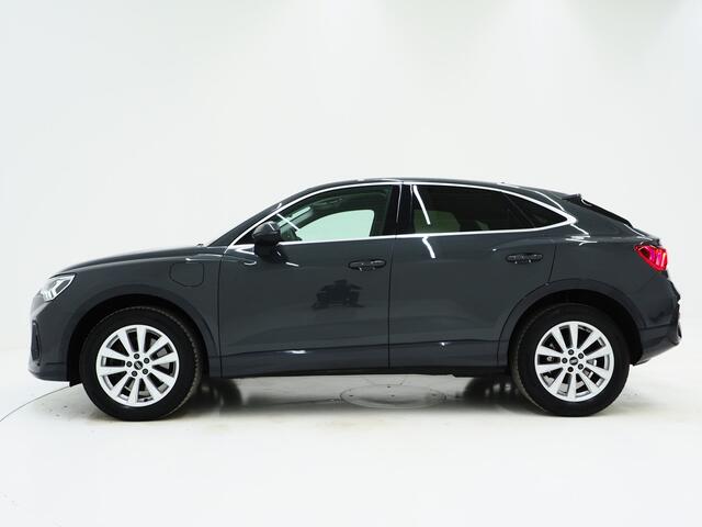 Audi Q3 Sportback 45 TFSI e Edition | Leder | Camera | Adaptive Cruise | Dodehoekdetectie | Stoelverwarming | Carplay