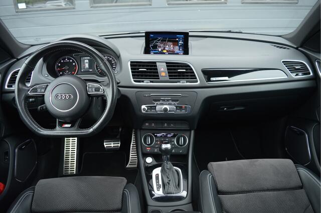 Audi Q3 2.0 TFSI quattro | S-LINE | PANO | BOSE | TREKHAAK |