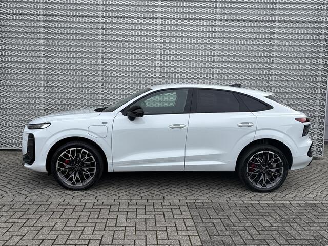 Audi Q3 Sportback S edition e-hybrid 272 PK Sportback | Audi Sport velgen 20" | Sonos Premium Sound System | Head-up display | Stoelverwarming