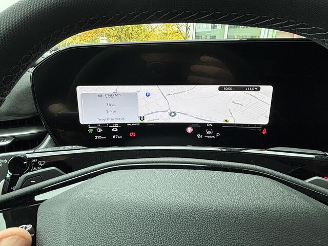 Audi Q3 Sportback S edition e-hybrid 272 PK Sportback | Audi Sport velgen 20" | Sonos Premium Sound System | Head-up display | Stoelverwarming