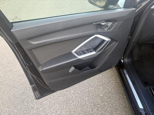 Audi Q3 35 TFSI Pro Line S / AUTOMAAT / NAVI / STOELVERWARMING / CRUISE