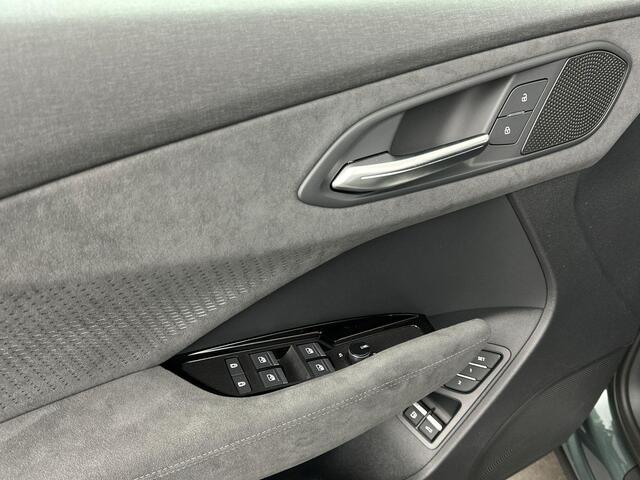 Audi Q3 S edition e-hybrid 200 kW / 272 PK SUV 6 versn. S-