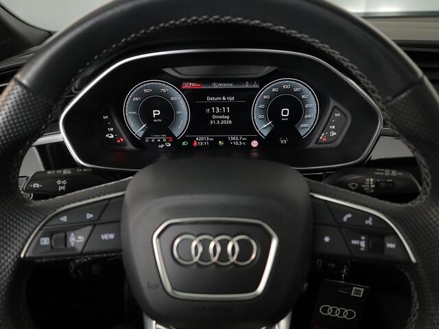 Audi Q3 Sportback 45 TFSI e S Edition 245 pk S-tronic | Navigatie | Panoramadak | Parkeersensoren | Achteruitrijcamera | Adaptieve cruise control | Lichtmetalen velgen 20" |