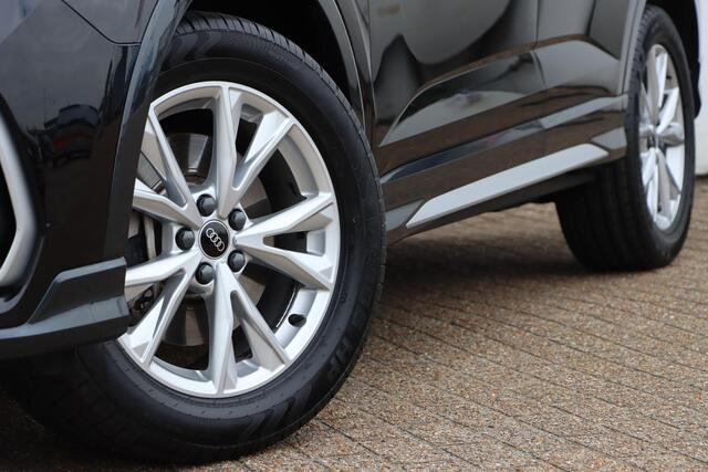 Audi Q3 Sportback 45 TFSI e S Line 245pk S Tronic | Sonos | Camera | S Line interieur
