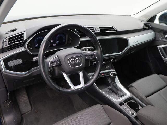 Audi Q3 35 TFSi 150 Pk Automaat Advanced | Trekhaak | Camera | Cruise Control | Full LED | CarPlay | 18 Inch | 64.365 Km !!