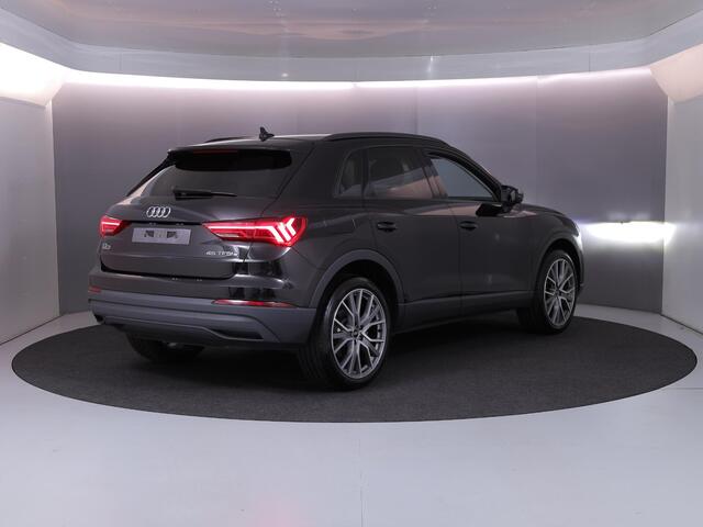 Audi Q3 45 TFSI e Business Edition 245 pk S-tronic | SOH 92% | Navigatie | Parkeersensoren | Stoelverwarming | Lichtmetalen velgen 20" | Elektr. achterklep |