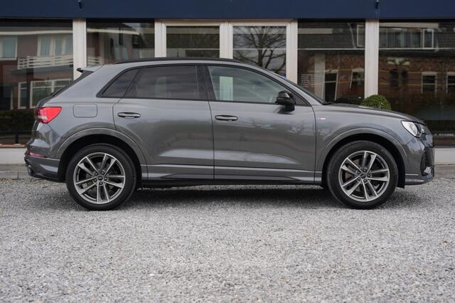 Audi Q3 45 TFSI E S EDITION