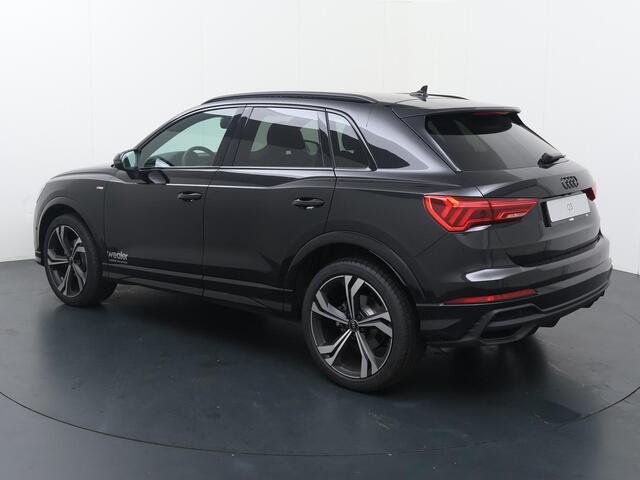 Audi Q3 S edition Competition 35 TFSI S tronic | 150 PK | Automaat | Adaptieve Cruise Control | Achteruitrijcamera | Afgevlakt Stuur | Keyless Entry | Inklapbare Spiegels | Volleder | Stoelverwarming | S Line |