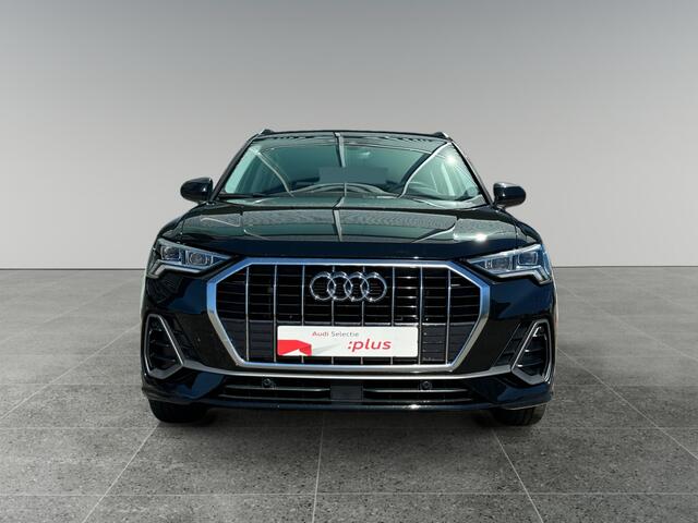 Audi Q3 45 245pk TFSI e S edition Audi virtual cockpit | Parkeerhulp plus | MMI navigatie plus