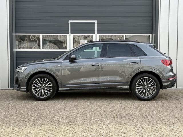 Audi Q3 35 TFSI S Line | Panoramadak | B & O | Camera | Sfeer verlichting |