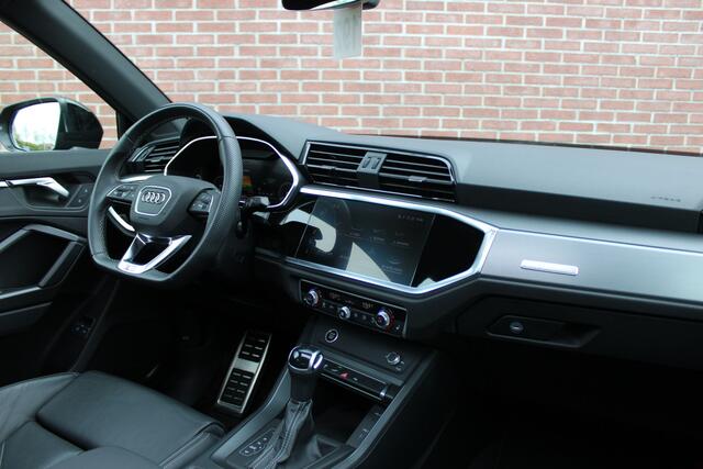 Audi Q3 45 TFSI e 245PK S edition |PANO-DAK|LEER|TREKHAAK|BLACK-OPTIC|