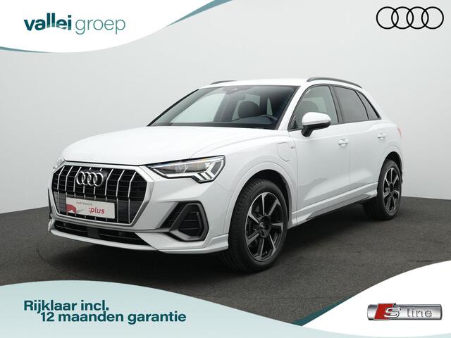 Audi Q3 45 TFSI e 245 pk S-Line | Achteruitrijcamera | Stoelverwarming | Navigatie | Keyless Entry