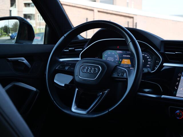 Audi Q3 Sportback 45 TFSI e Edition 245 Pk Automaat Navigatie / DAB / Camera / Leer / 20 inch