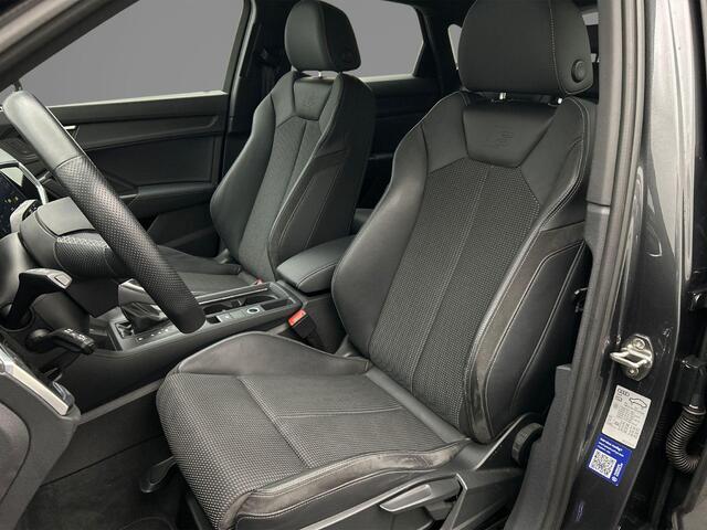 Audi Q3 Sportback 45 TFSI e 245PK S Edition | Sonos | Adaptive-Cruise | Ambient-Lightning | Matrix | Top-View | Stoelverwarming |