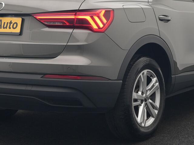 Audi Q3 45 TFSI e S edition PHEV 245pk Dealer O.H. | Adaptive Cruise | Camera | Matrix LED | Sonos Audio | Alcantara Sportstoelen Memory & Verwarmd | Sfeerverlichting | S Line Interieur | Keyless | Blis | Navigatie | DAB | Plug In Hybrid |