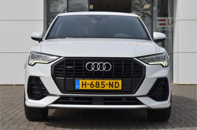 Audi Q3 40 TFSI quattro 3X S-Line Standkachel | Carplay | Adap. Cruise | Trekhaak 2100KG | Keyless entry | Matrix lampen |