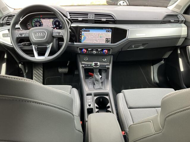 Audi Q3 Sportback 45 TFSI PHEV 245pk Advanced Edition · Panoramadak · Drive select · Camera + Parkeersensoren · Sportstoelen · Garantie t/m 09-05-2027 of 100000km