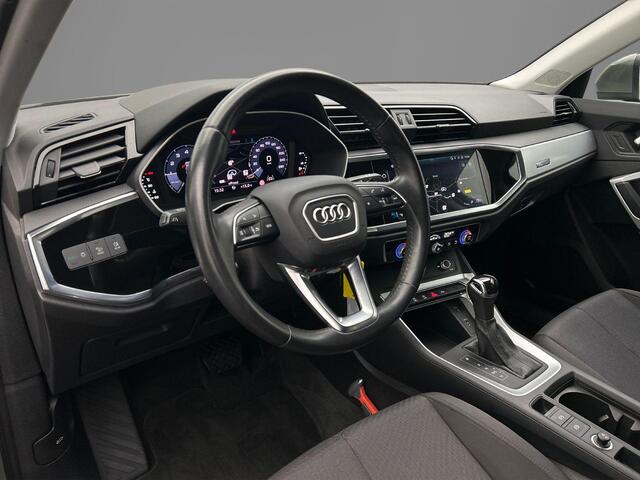 Audi Q3 35 TFSI 150PK Pro Line business | Trekhaak | Adaptive-Cruise | LED | Achterruitrij-Camera |