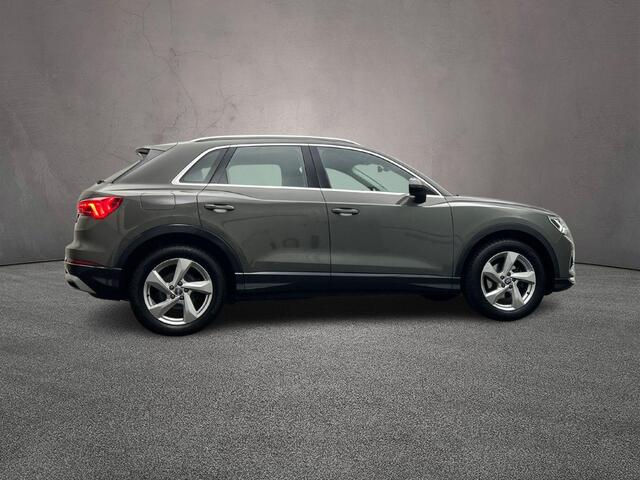 Audi Q3 35 TFSI 150PK Pro Line business | Trekhaak | Adaptive-Cruise | LED | Achterruitrij-Camera |