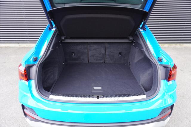 Audi Q3 Sportback 35 TFSI 150pk Automaat S Edition Digitaal Dashboard LED ACC Cruise control Apple Carplay Navigatie Parkeersensoren