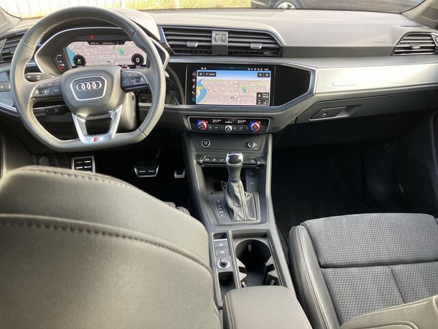 Audi Q3 Sportback 45 TFSIe S Line 180kW/245PK · Panoramadak · Dodehoeksensor · Apple/Android Car Play · Drive select · Leder/Alcantara · 20'' ·