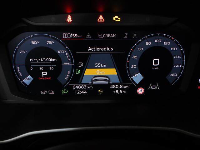 Audi Q3 Sportback 45 TFSI e S Edition 245 pk | Navigatie MMI Plus | Parkeersensoren voor en achter | Lederen bekleding