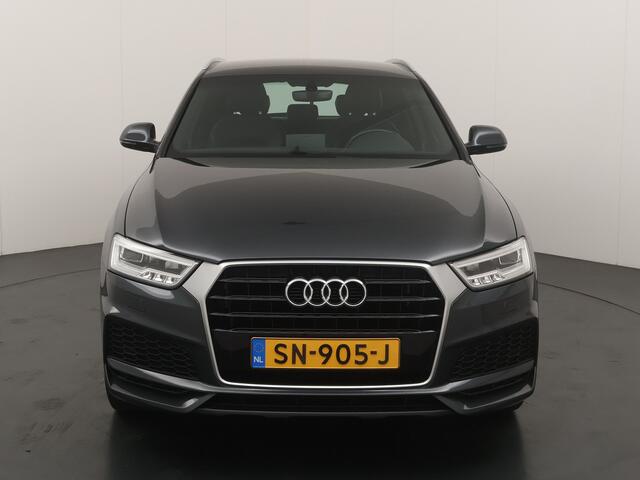 Audi Q3 1.4 TFSI CoD Sport Advance Sport | Trekhaak | Automaat | S-Line | Cruise | Clima | Navi | Elekt. achterklep | 18" LMV |