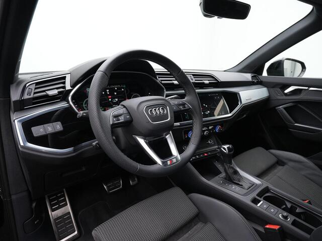 Audi Q3 45 TFSI e 245 pk S-Line | 360 Camera | Matrix LED | Stoelverwarming | Adaptive Cruise | Navigatie | Keyless Entry | Carplay