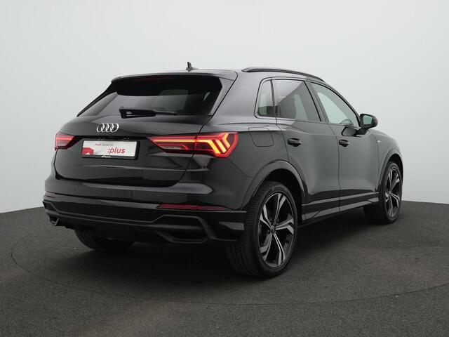 Audi Q3 45 TFSI e 245 pk S-Line | 360 Camera | Matrix LED | Stoelverwarming | Adaptive Cruise | Navigatie | Keyless Entry | Carplay