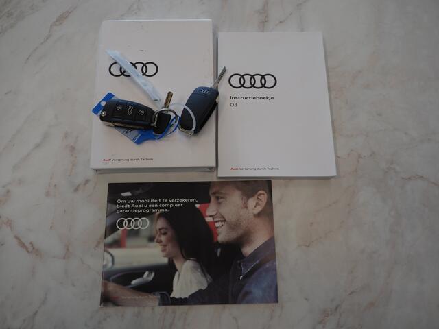 Audi Q3 Sportback 45 TFSI e Full Black | Panoramadak | Leder | Sfeerlicht | Cruise | DAB | Virtual | Donkere Hemel | Carplay