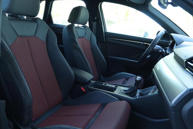 Audi Q3 35 TFSI S EDITION S-LINE AUT. ORIG NL | VIRT. COCKPIT | TREKHAAK | CARPLAY | LED | NAVI