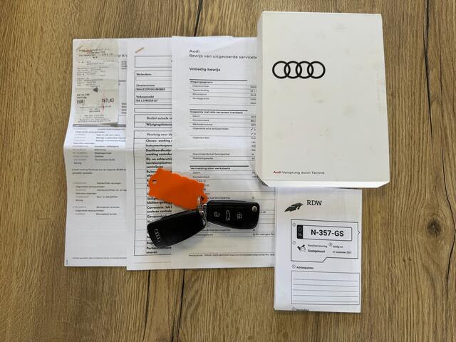 Audi Q3 35 TFSI Pro Line S Gratis afleverpakket! | Voorstoelen Verwarmd | Dodehoek Assistentie |