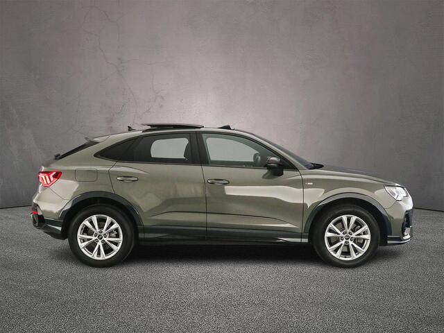 Audi Q3 Sportback 45 TFSI e S Edition | Trekhaak | Panoramadak | Adaptive cruise control | Achteruitrijcamera | Audi sound | Navigatie