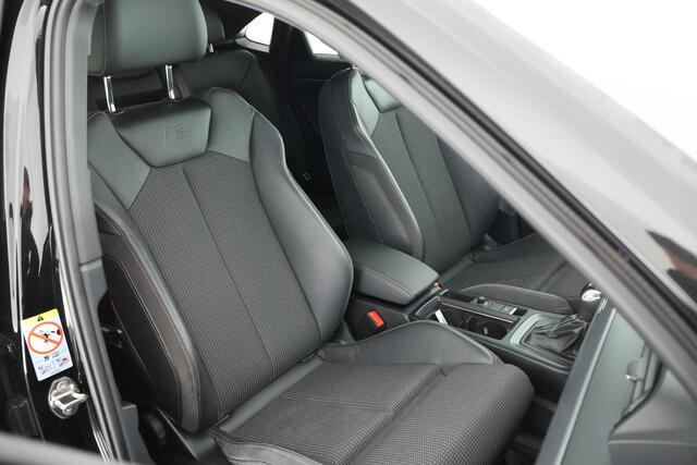 Audi Q3 Sportback 45 TFSIe 245pk S Edition Trekhaak Adaptive Cruise Stoelverwarming Keyless CarPlay 2x S-Line