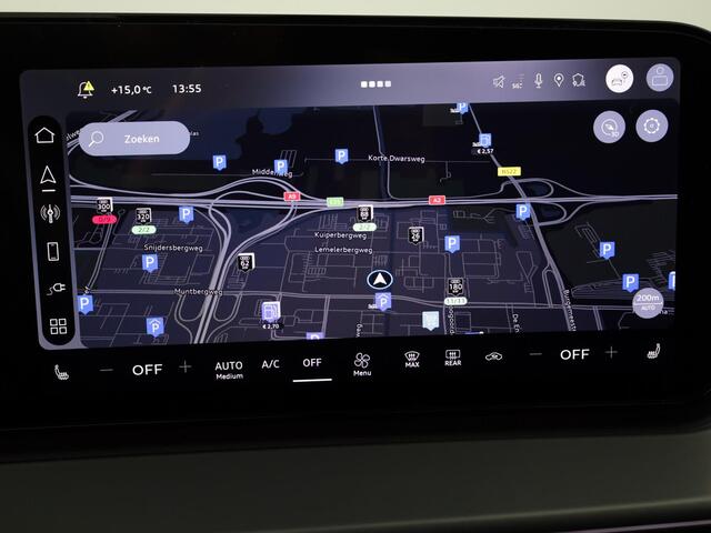 Audi Q3 Advanced edition e-hybrid 272 pk | Techniekpakket plus | Ambiente lichtpakket | Privacy glas | 18'' LM zwart |