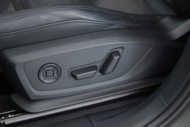 Audi Q3 Sportback 45 TFSI e S Edition | Sonos Audio | Adapt. Cruise | Elek. Stoelen | 19'' | Keyless | Navi | PDC | S Line