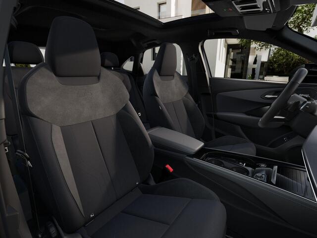 Audi Q3 Sportback 1.5 200kW e-hybrid S edition | Wordt verwacht | Panoramadak | Trekhaak | Tech Plus | Keyless | Parkeerassistent Plus | Sfeerverlichting | Navigatie Plus |